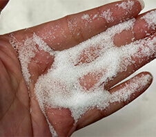 盐粉碎机视频多少钱一台